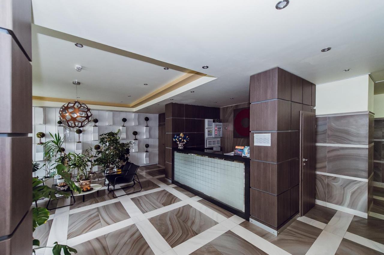 Apartments Киев Екстериор снимка