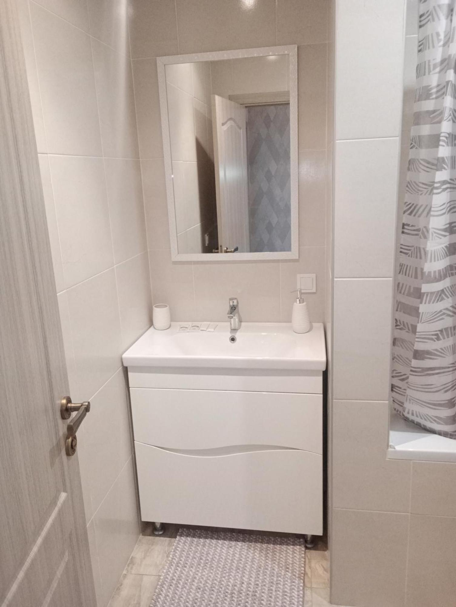 Apartments Киев Екстериор снимка